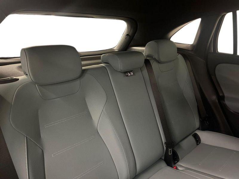 Mercedes-Benz GLA 180 d Automatic Business Extra