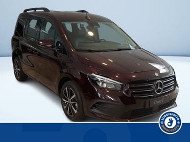 Mercedes-Benz Classe T 180 d AT
