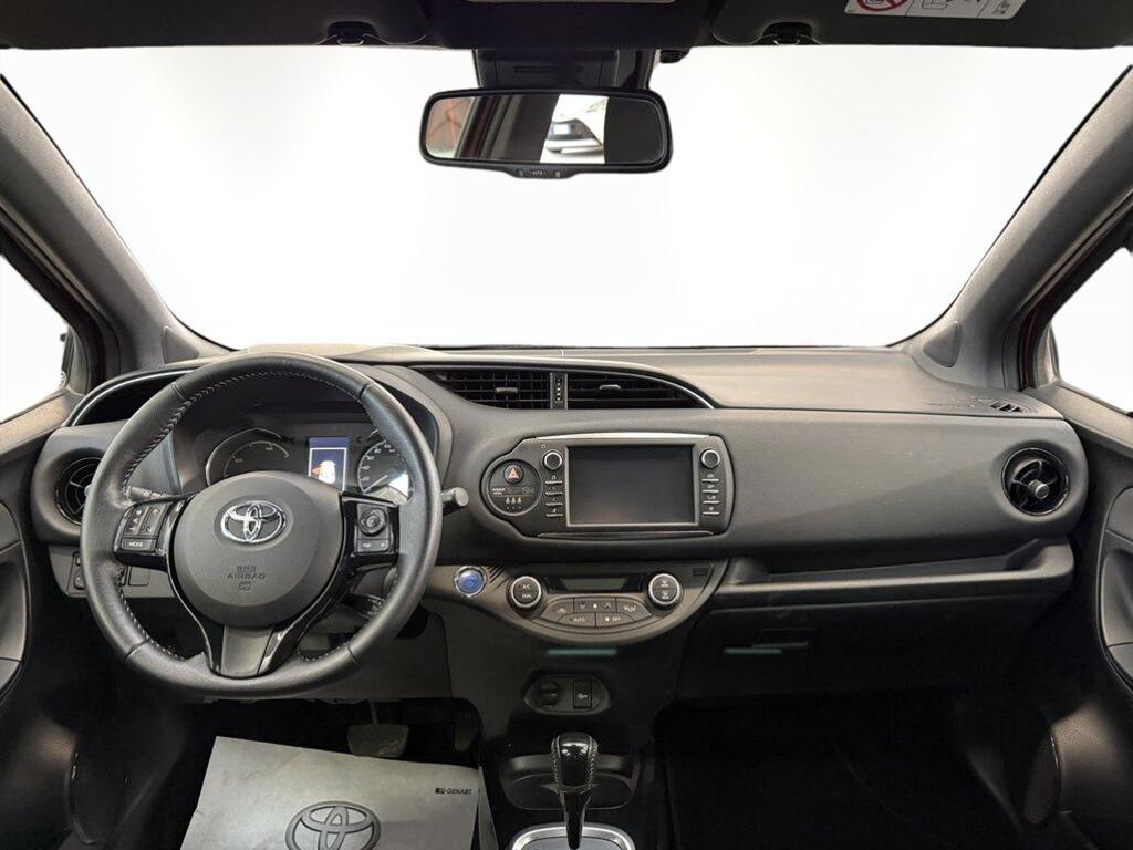Toyota Yaris 5 Porte 1.5 VVT-i Hybrid Lounge Red/Bronze E-CVT