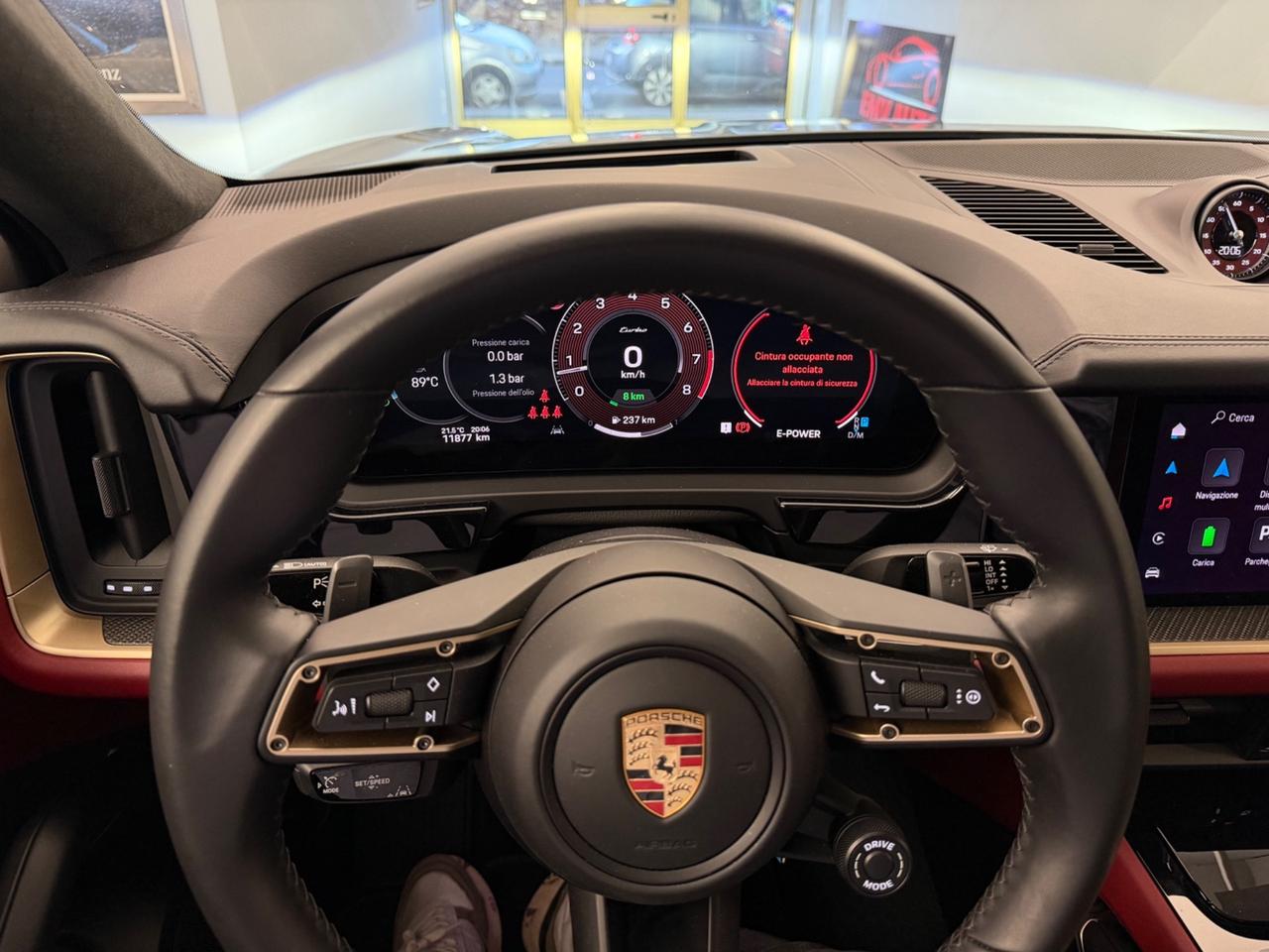 Porsche Cayenne 4.0 V8 Turbo E-Hybrid turbo 740cv