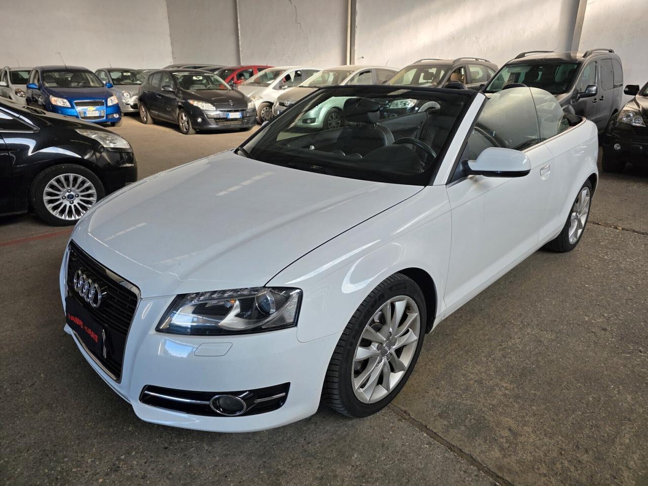 Audi A3 Cabrio 1.6 TDI 105 CV CR Ambition
