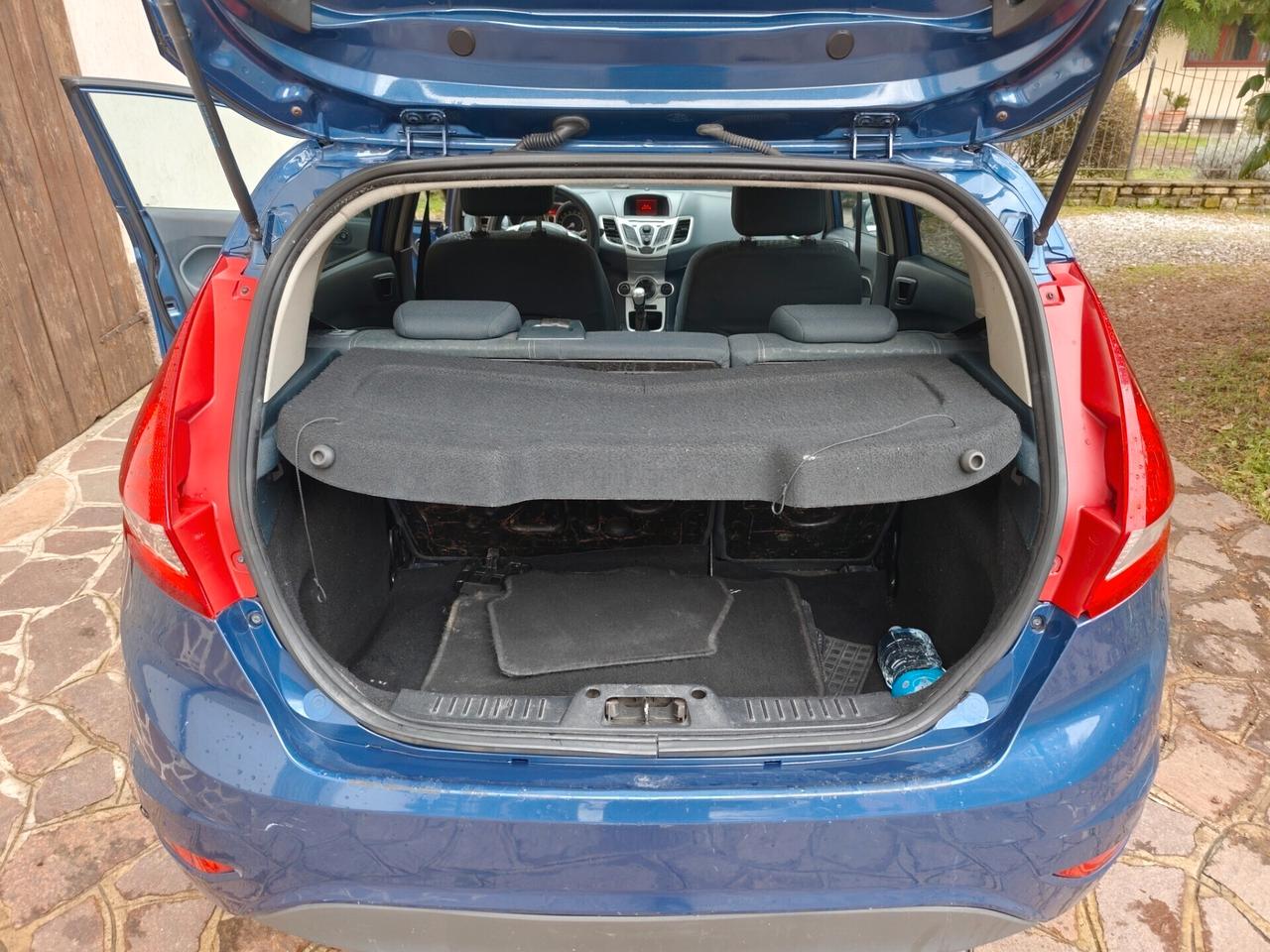 Ford Fiesta 1.4 TDCi 5p. Titanium