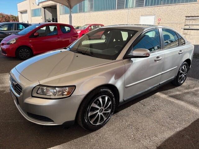 Volvo S40 1.6 16V cat Summum GPL