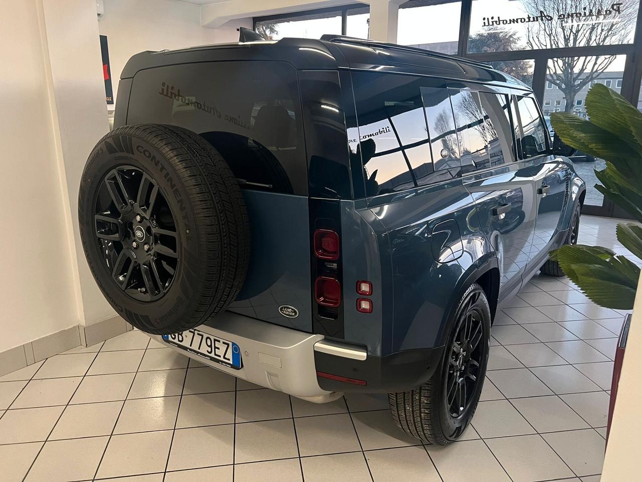 Land Rover Defender 110 2.0 SD4 AWD Auto HSE