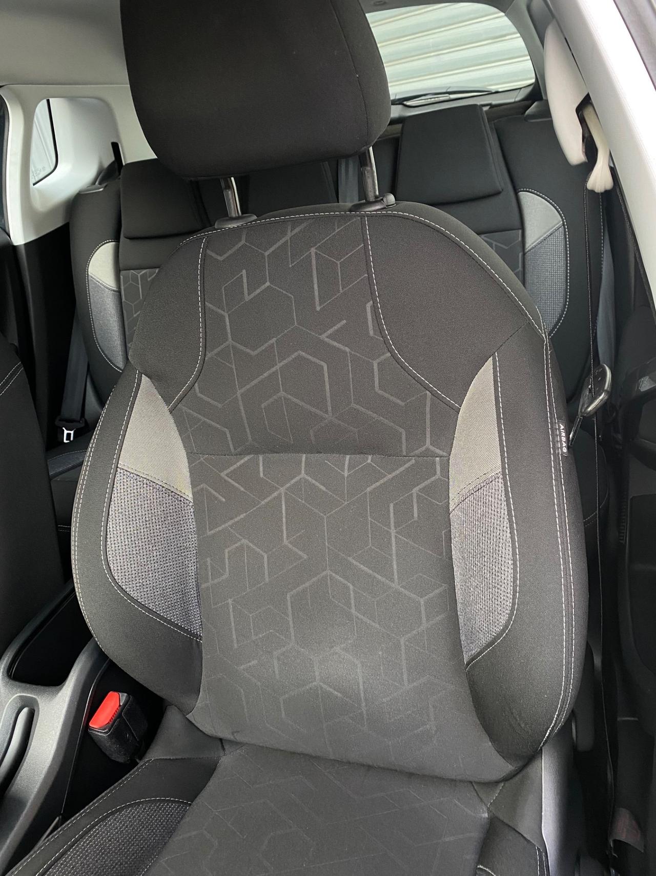 Peugeot 2008 1.6 BlueHDi 75cv Active-PERFETTA
