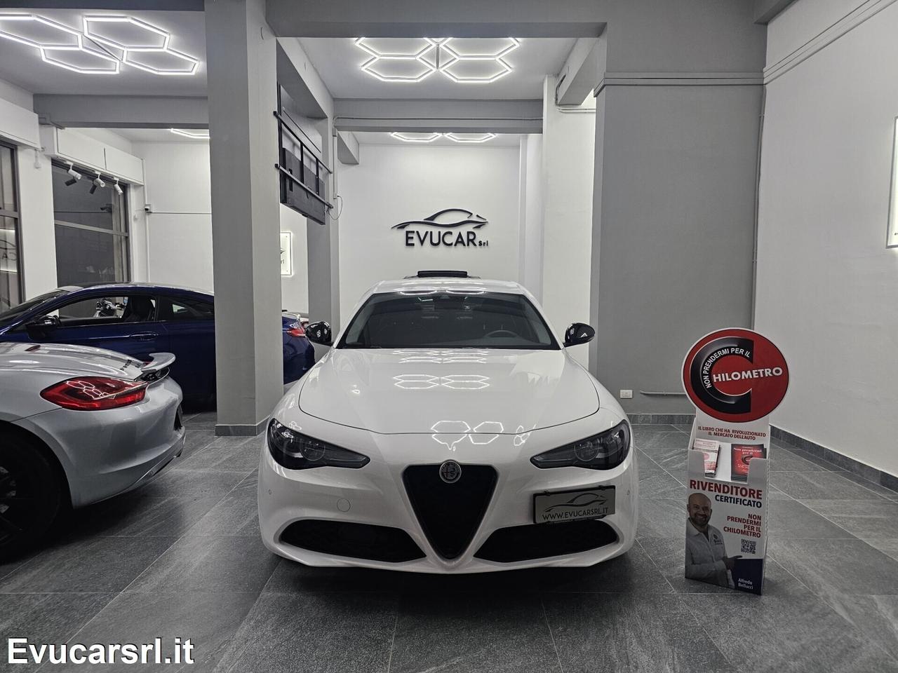 Alfa Romeo Giulia 2.2jtdm SUPER 2018 FINANZIABILE