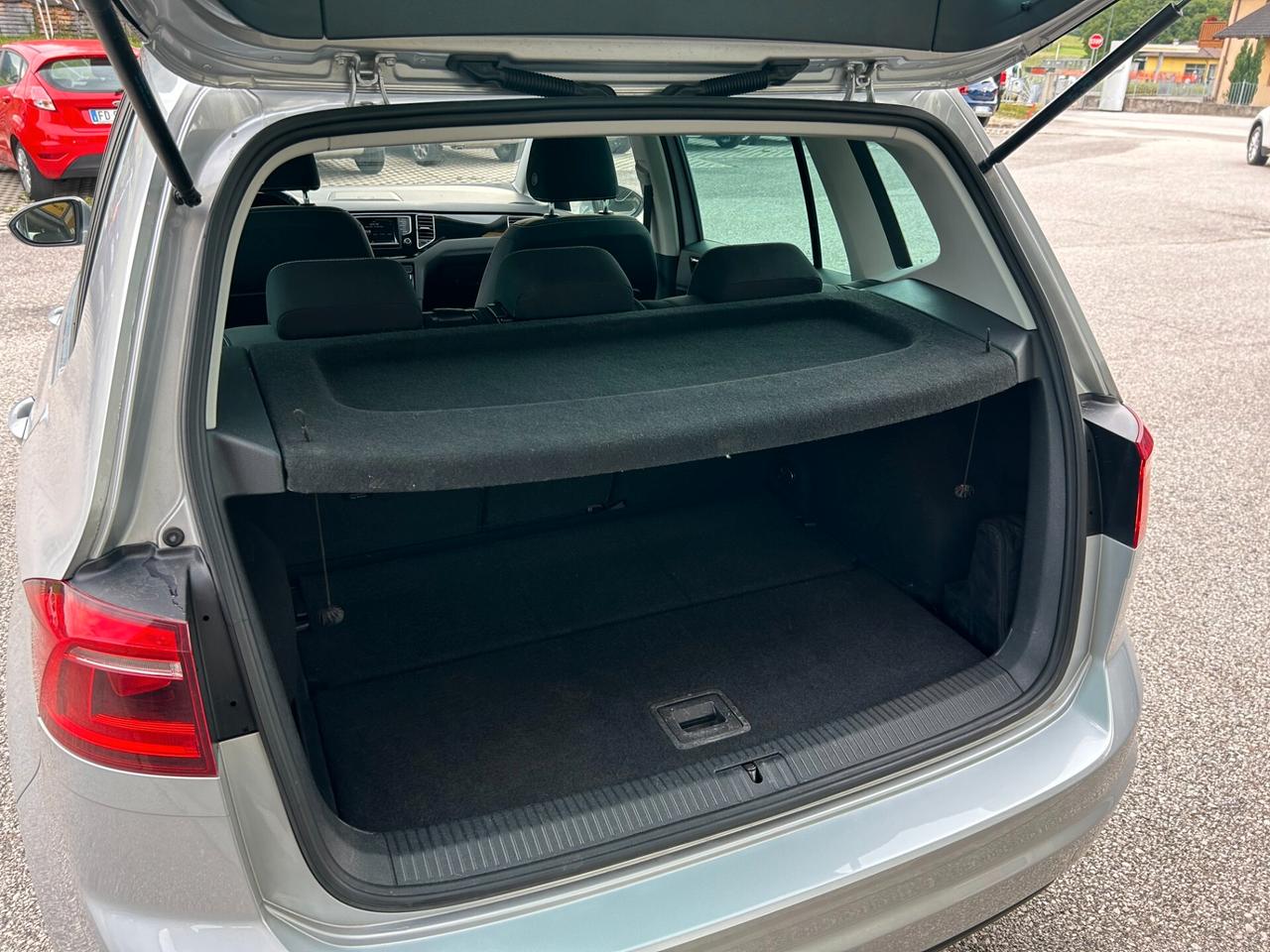 Volkswagen Golf Sportsvan 2.0 TDI DSG Highline