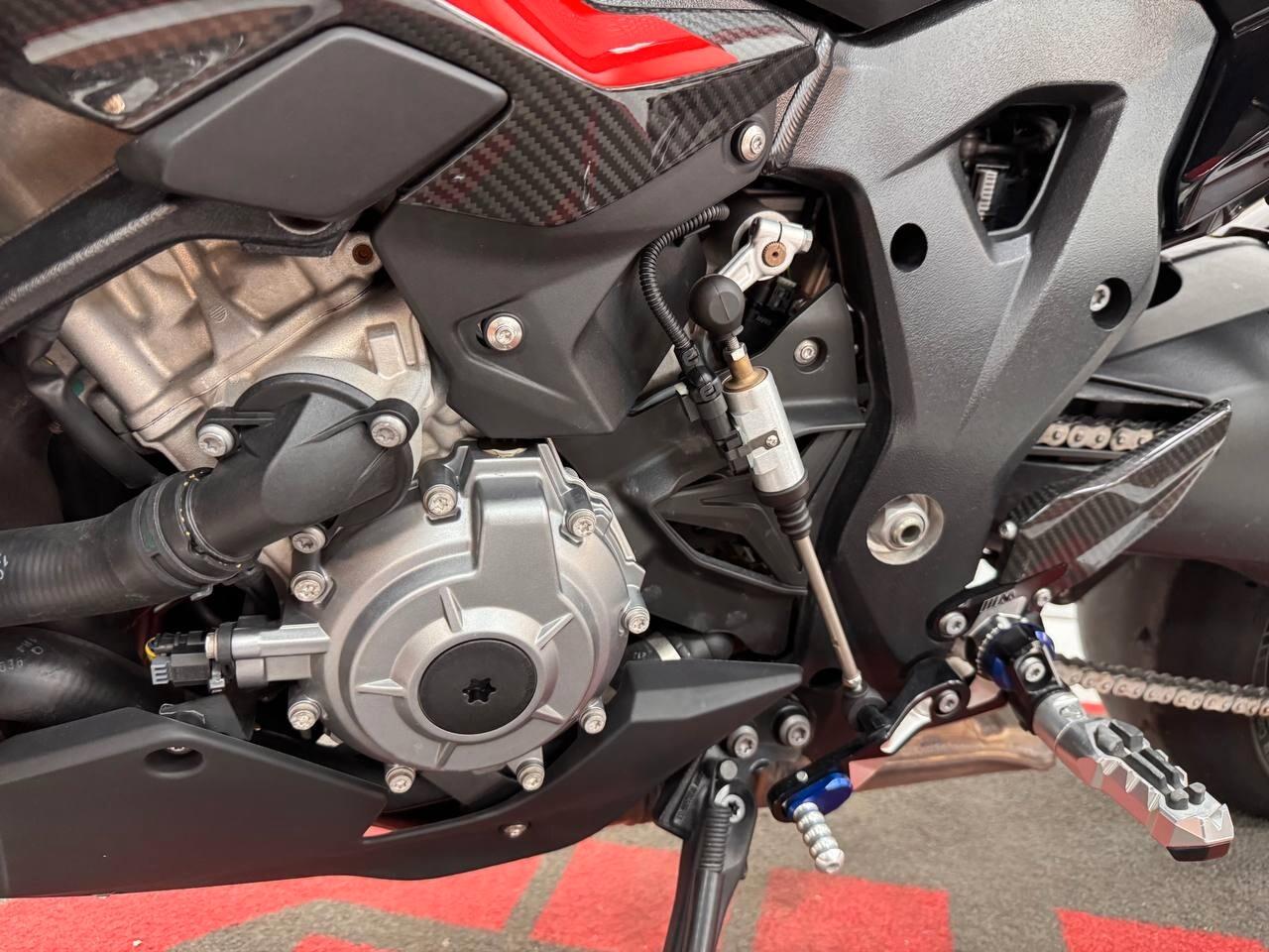 BMW M 1000 XR M Competition DA 305 € AL MESE – SENZA ANTICIPO