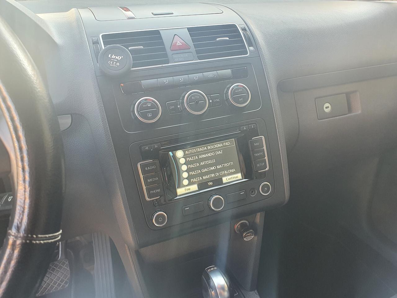 Volkswagen Touran 1.6 TDI DSG Comfortline AUTOMATICO