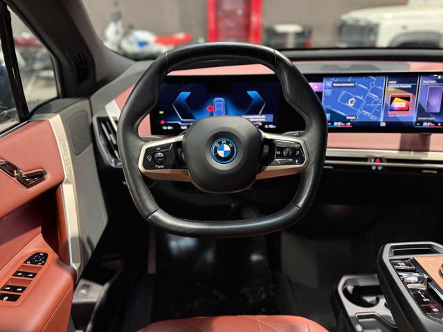 BMW iX xDrive 50 Pacchetto Sportivo