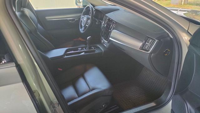 VOLVO S90 D3 Momentum 16.000KM UN PROPRIETARIO