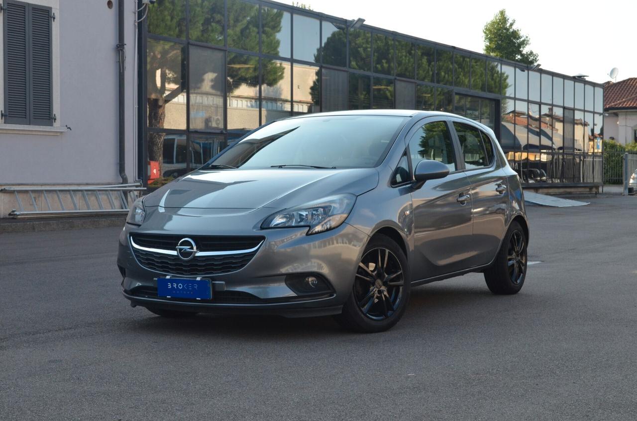 Opel Corsa 5p 1.2 benzina 69cv OK Neopatentati