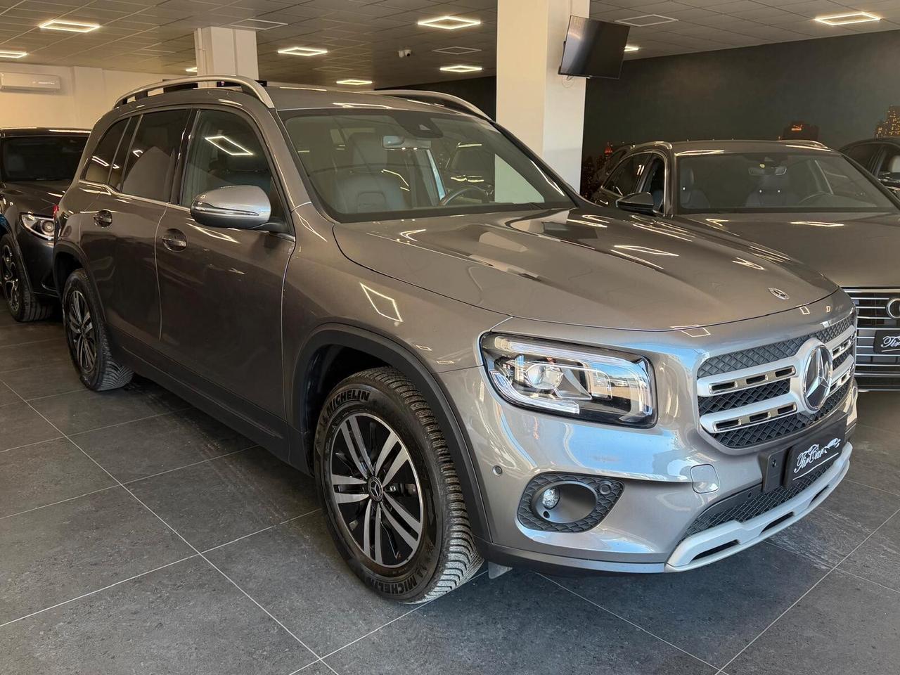 MERCEDES-BENZ GLB 180D SPORT 2.0 116CV PELLE NAVI CAM ANNO 2022