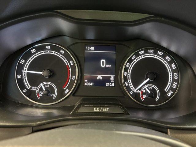 SKODA Kamiq 1.0 G-Tec Clever LED, Winter, Carplay, Garanzia