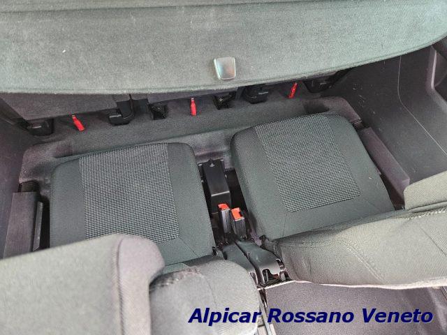 PEUGEOT 5008 1.6 HDi 112CV Family 7 posti