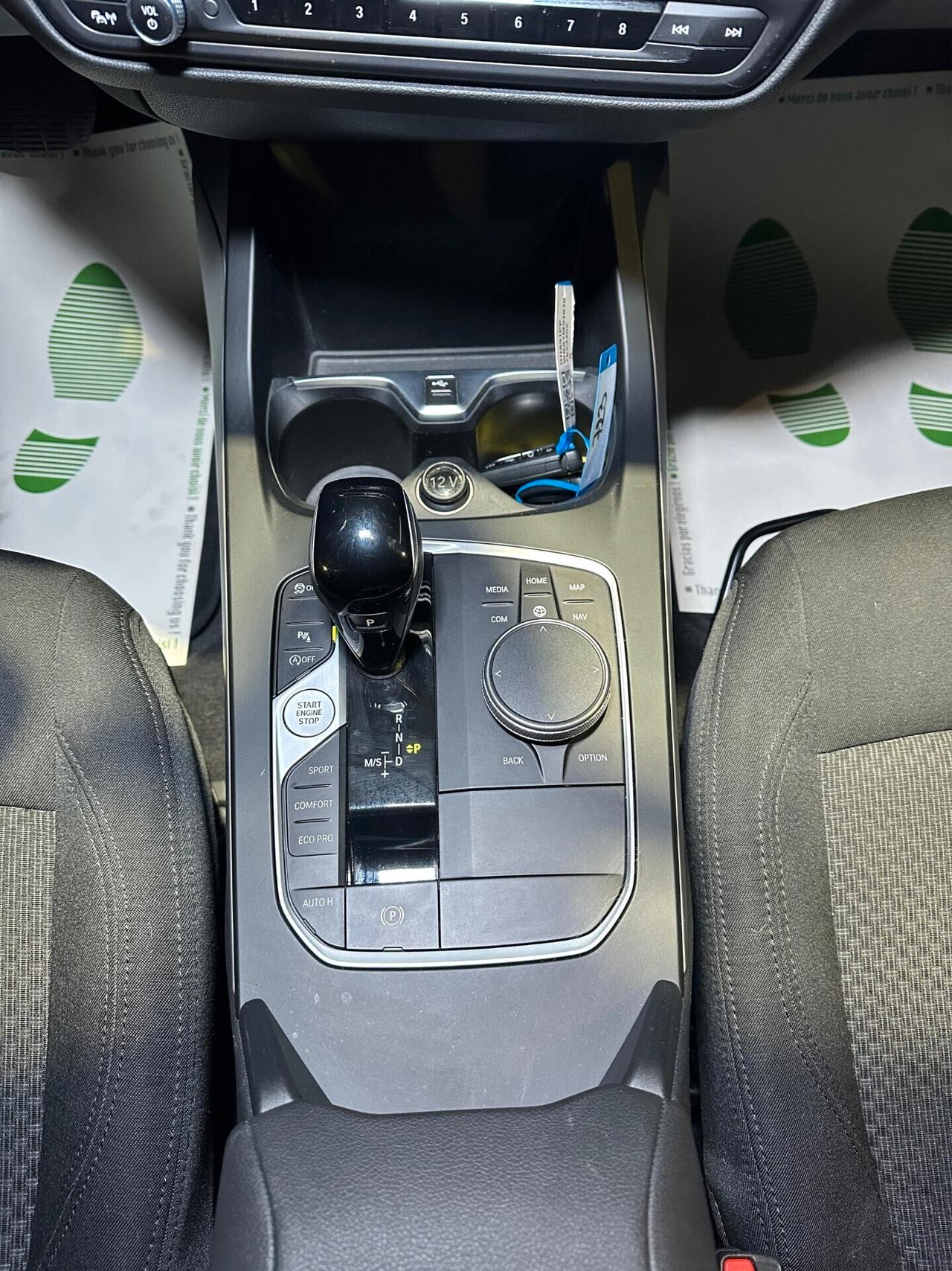 Bmw 118d 5p. Business Advantage iva esposta