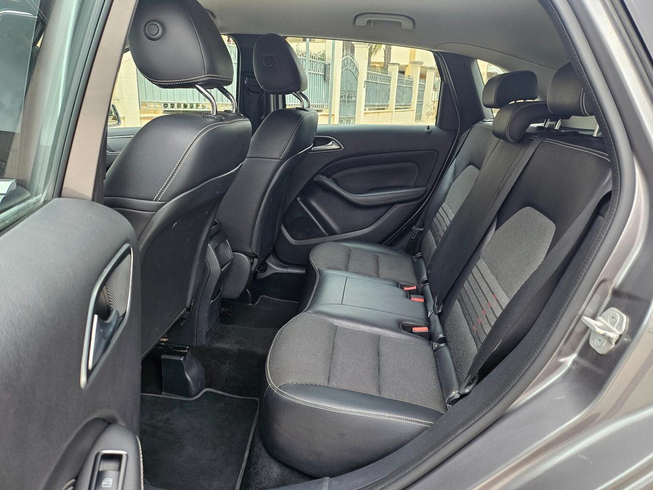 Mercedes Benz B 180 CDI 110cv AMG Sport