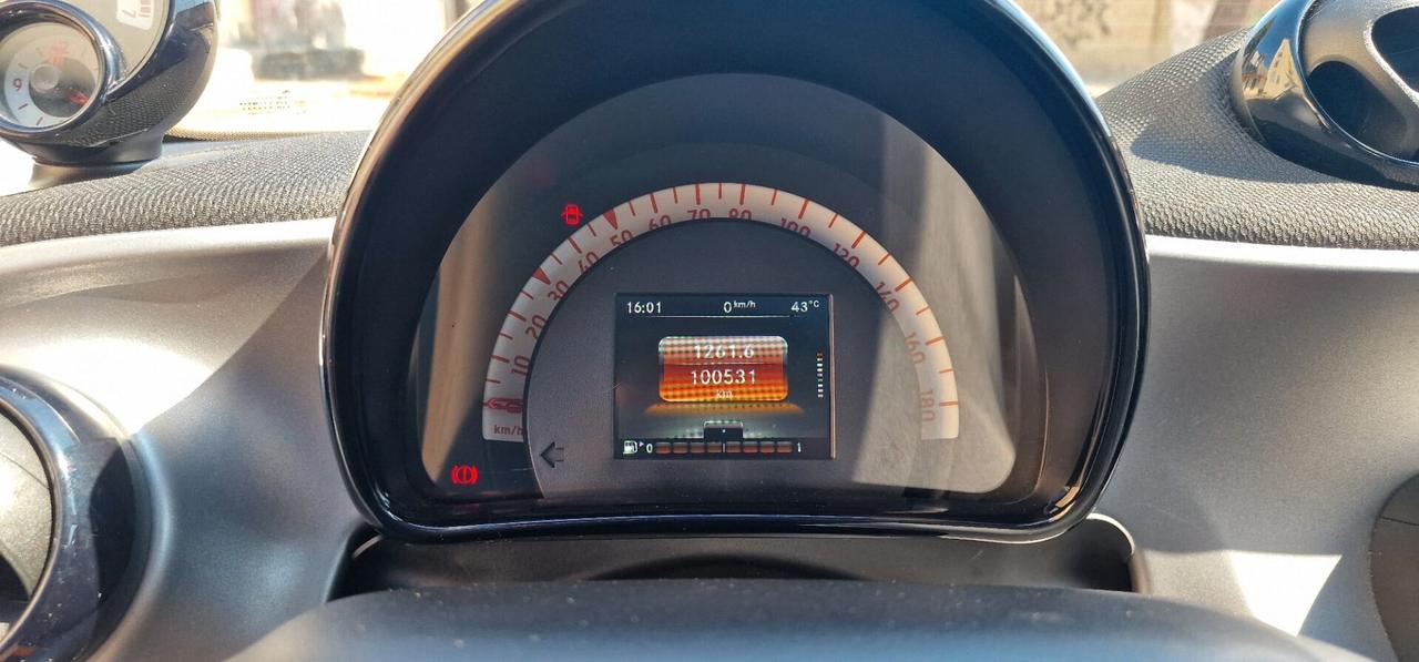 Smart ForFour 1.0 Benzina 70CV Passion