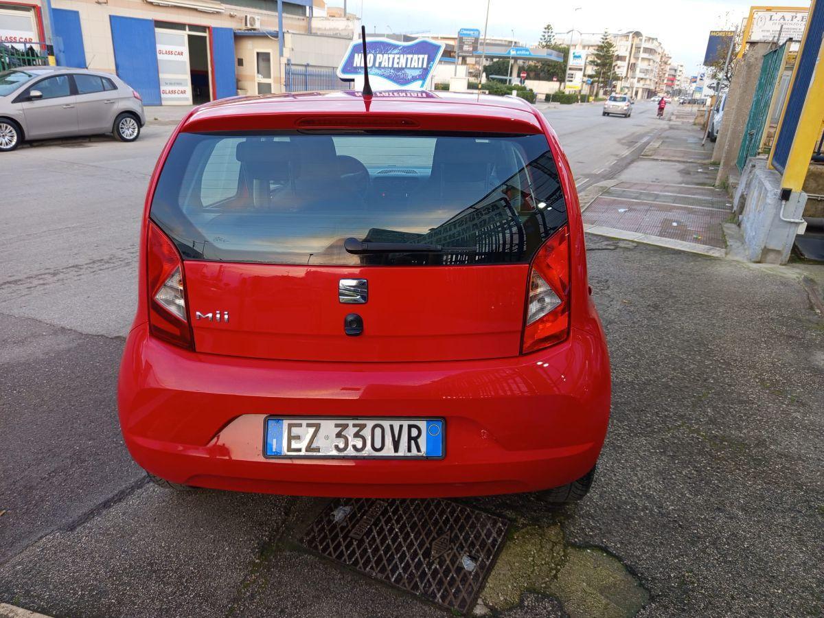 SEAT - Mii - 1.0 5p. Reference - 2015