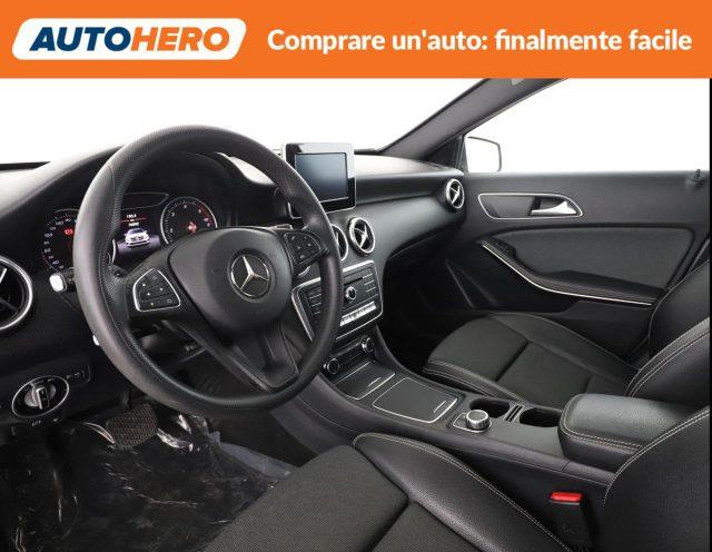 MERCEDES-BENZ A 180 d Automatic Business