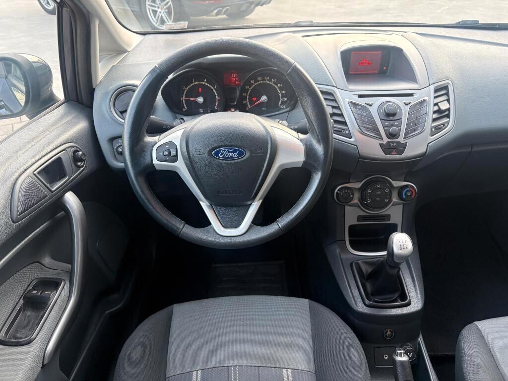 Ford Fiesta 1.4 5 porte Bz.- GPL Titanium