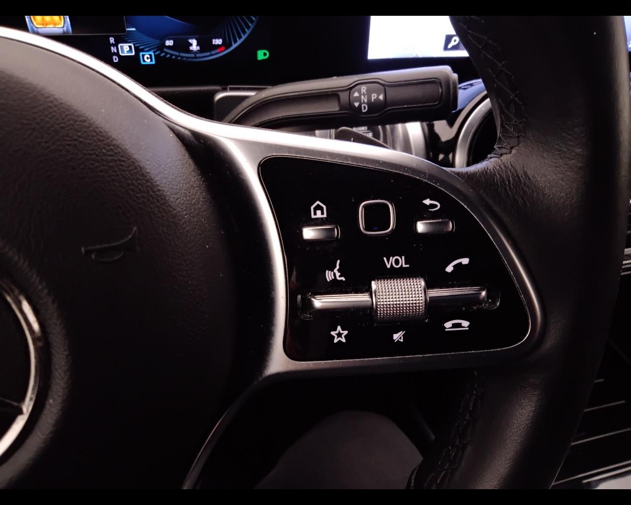 Mercedes-Benz GLB - X247 2019 - GLB 200 d Sport Plus auto