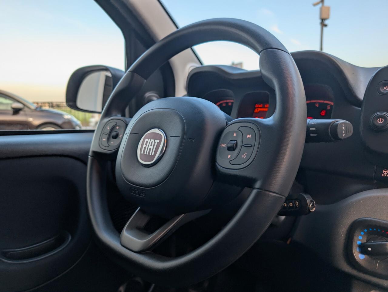 Fiat Panda 1.0 Hybrid 2021 PARI AL NUOVO