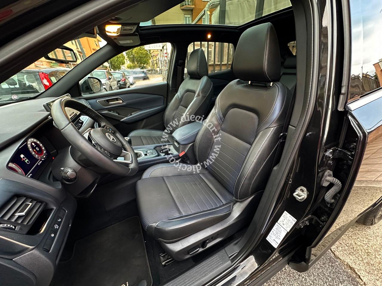 Nissan Qashqai MHEV 140 CV Tekna UNIPRO TETTO TAGLIANDI