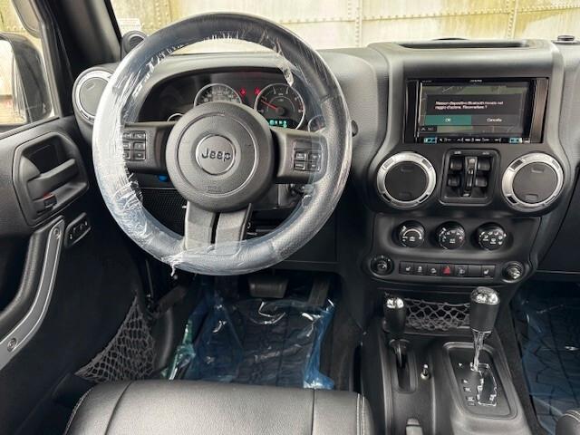 Jeep Wrangler Unlimited 2.8 CRD DPF Sahara Auto