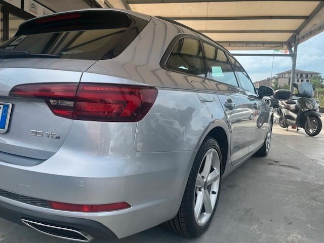 Audi A4 Avant 35 TDI S tronic Sport