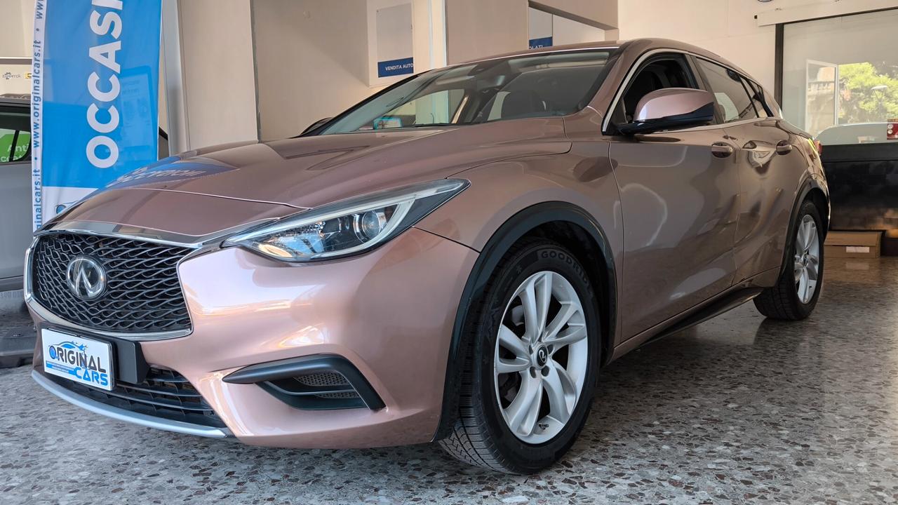Infiniti Q30 1.5 diesel Business Executive