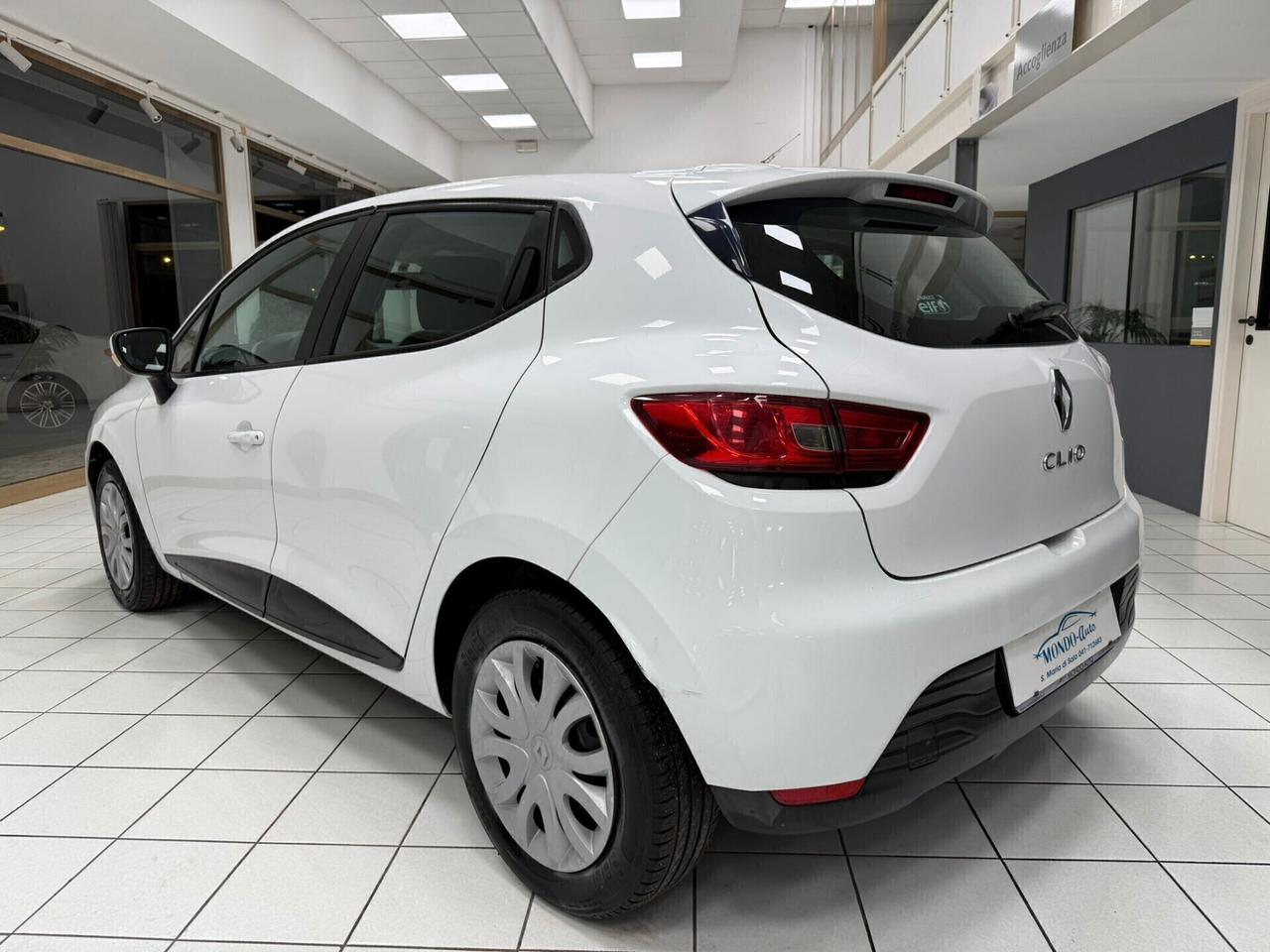 Renault Clio 1.5 dCi 75CV AUTOCARRO 4 POSTI 2015