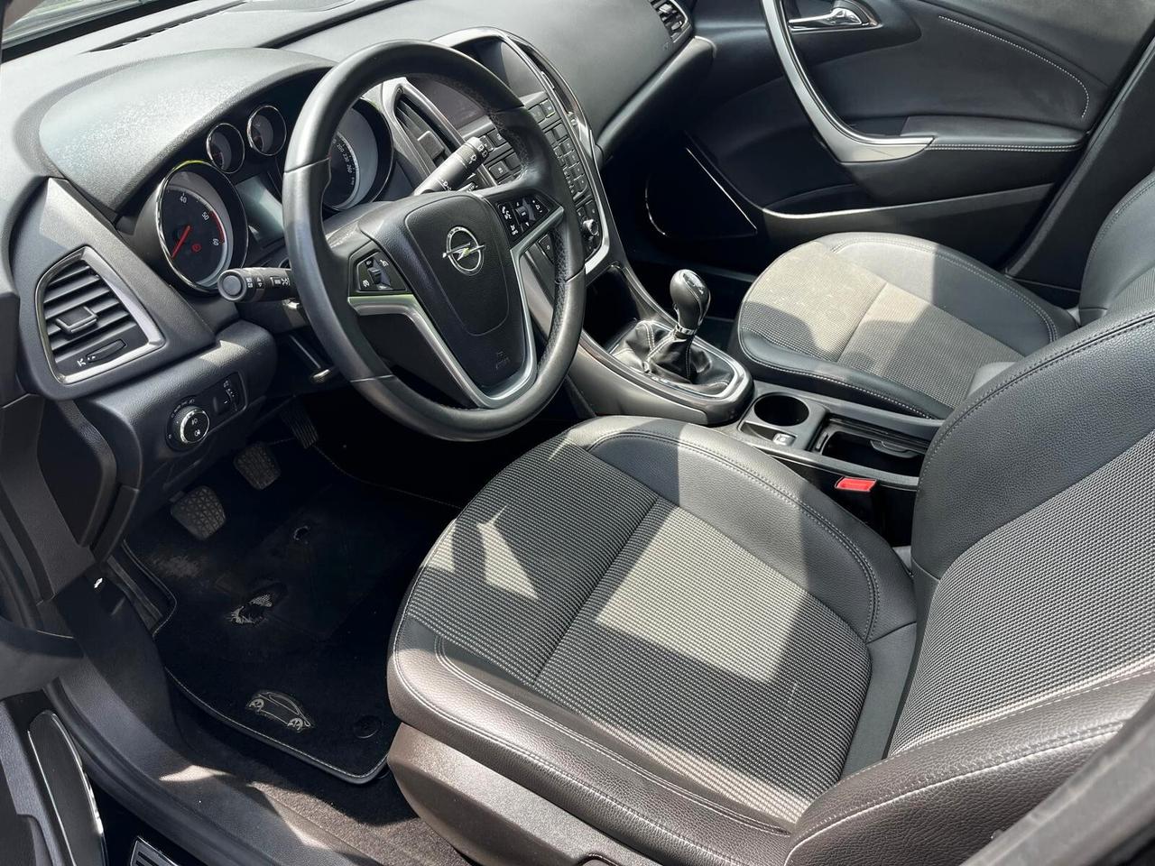 Opel Astra 1.7 CDTI 125CV Sports Tourer Cosmo