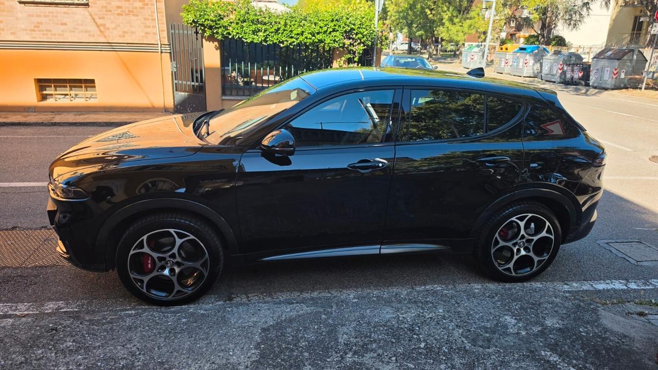 Alfa Romeo Tonale 1.3 280 CV PHEV AT6 Q4 Veloce