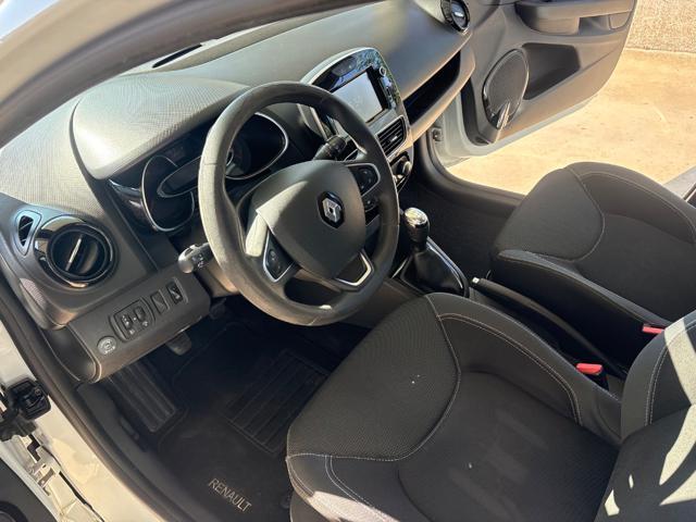 RENAULT Clio TCe 12V 90CV GPL FINO 11/2027 5 porte Energy Zen