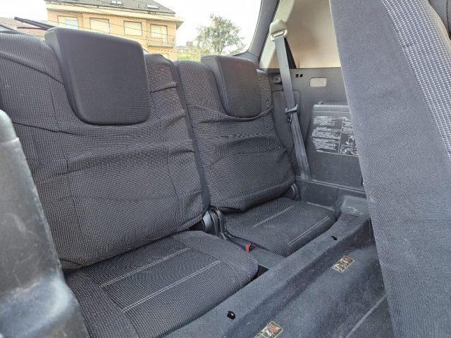 TOYOTA Corolla Verso 2.2 16V D-4D D-Cat 7pti