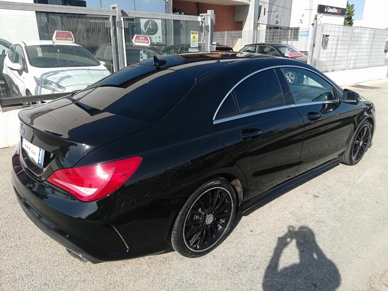 MERCEDES - Classe CLA AMG EURO 6 200 d Automatic Premium Dark Night