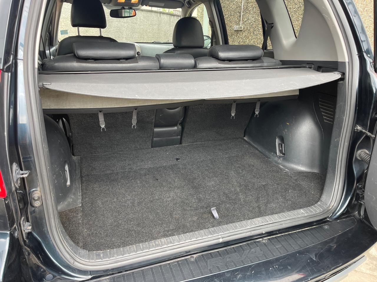 TOYOTA RAV4 CROSSOVER 2.2 D-Cat 150CV AUTOMATICO 4X4