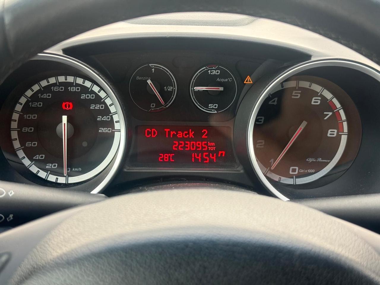 Alfa Giulietta 1.4 Turbo 120 CV BENZ-GPL Distinctive * Ok Neopatentati