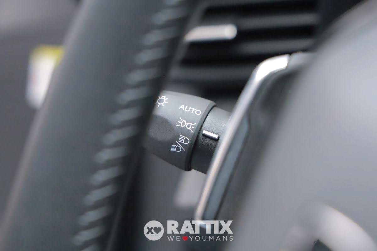 Peugeot 208 1.2 hybrid Allure e-dcs 6