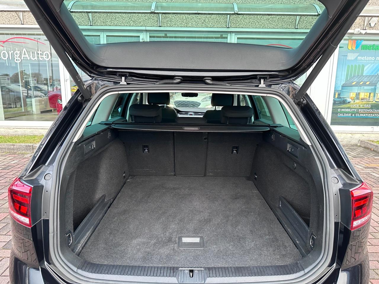 VW PASSAT 2.0TDI 150CV DSG EURO6D KEYLESS CARPALY