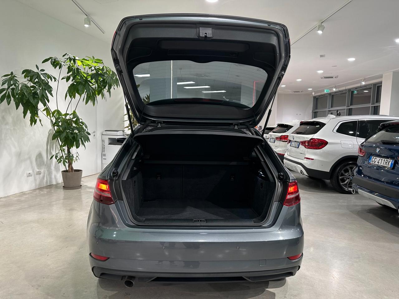 Audi A3 SPB 30 TDI Business NEOPATENTATI