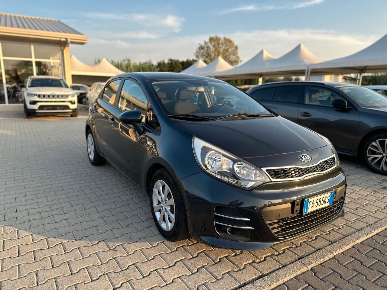 Kia Rio 1.2 CVVT 5p. Cool