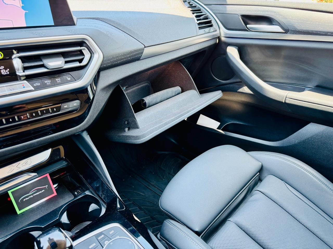 BMW X4 xDrive20d 2023 LED/RetroCam/CarPlay
