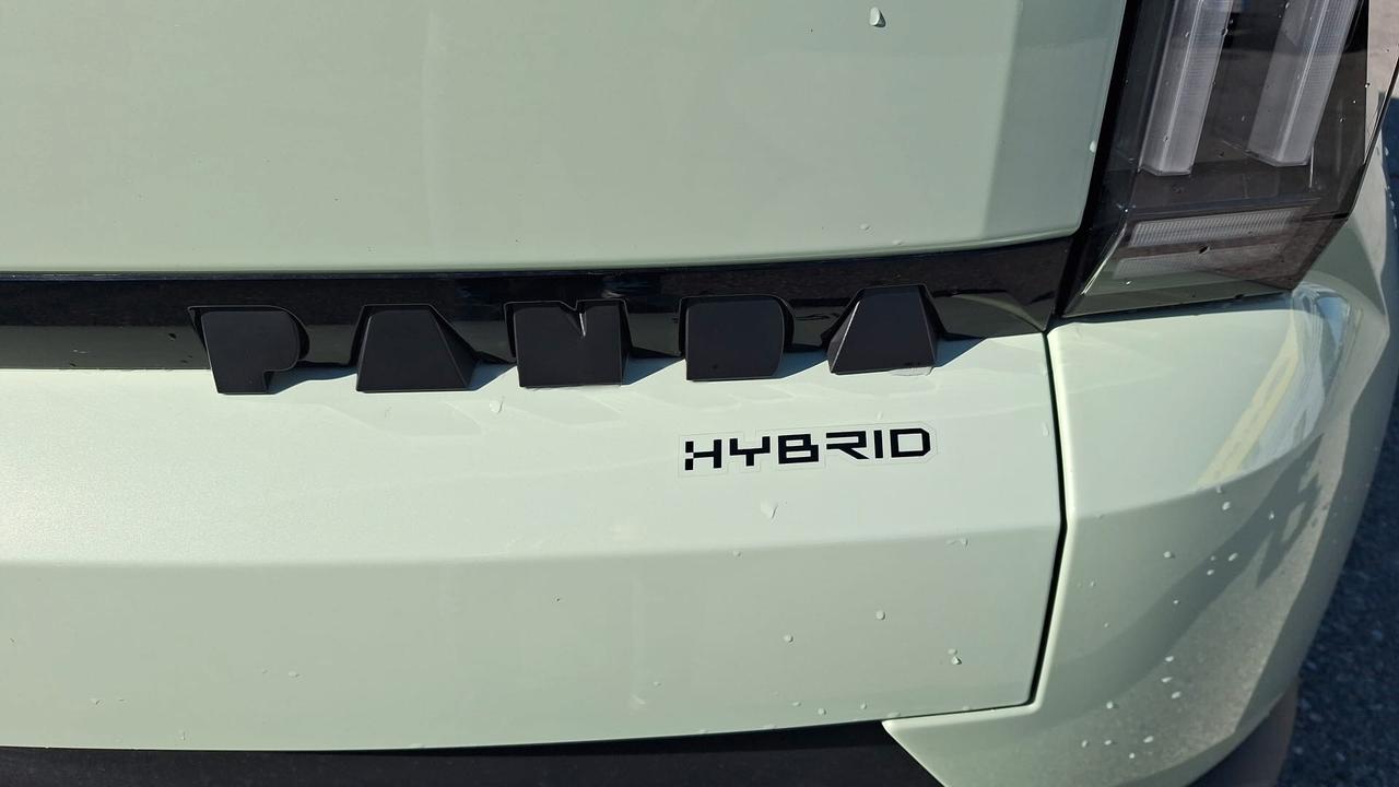 Fiat Grande Panda 1.2 Hybrid 110 CV S&S La Prima UFFICIALE!!!