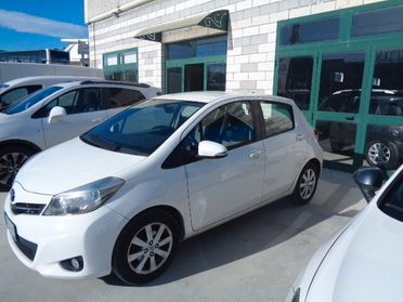 Toyota Yaris 1.0 5 porte Lounge