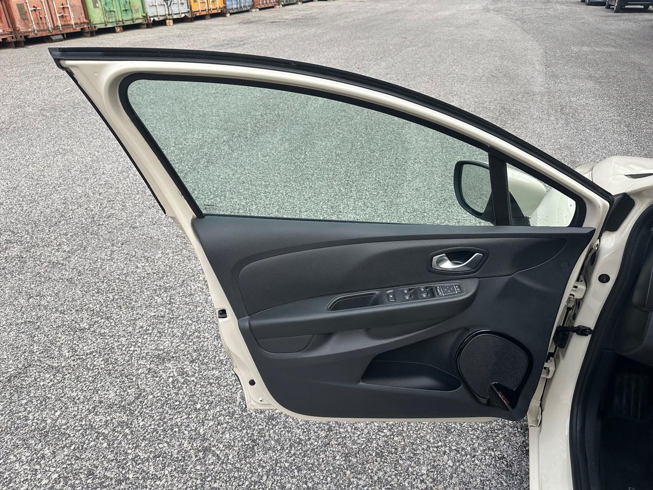 Renault Clio dCi 8V 90CV Start&Stop 5 porte Energy Intens