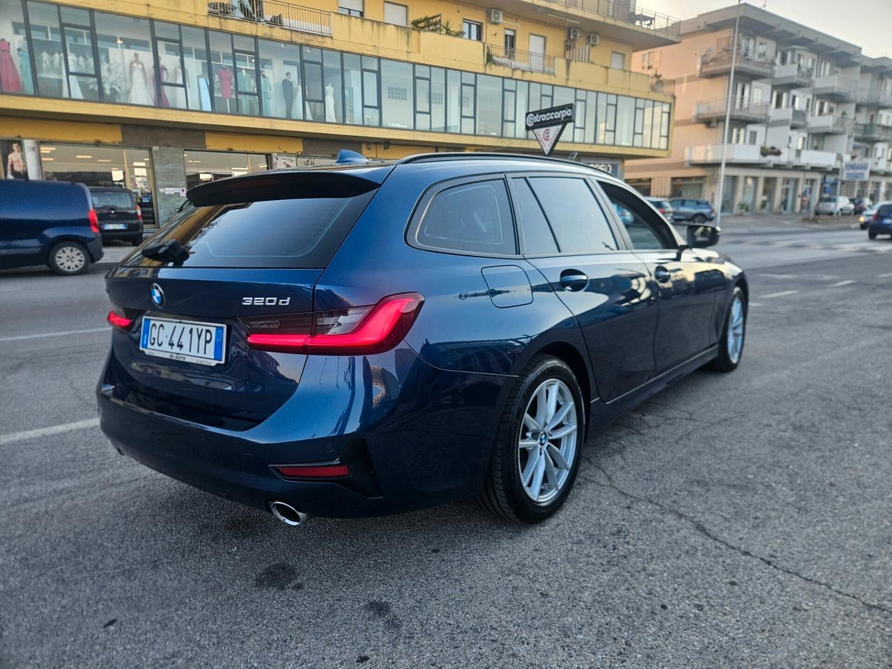 Bmw 320d xDrive Touring Business Advantage