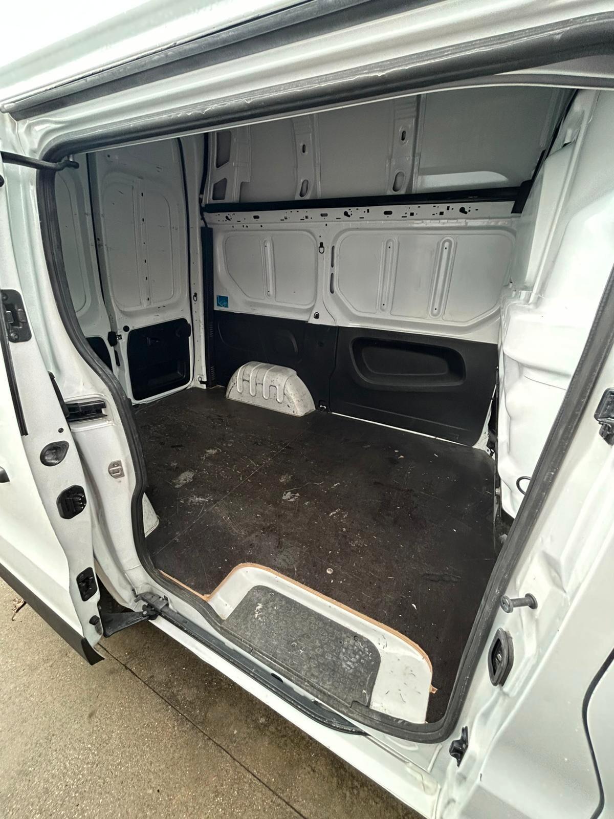 Renault Trafic 2.0 BLUE dCi L1H2 3,0t