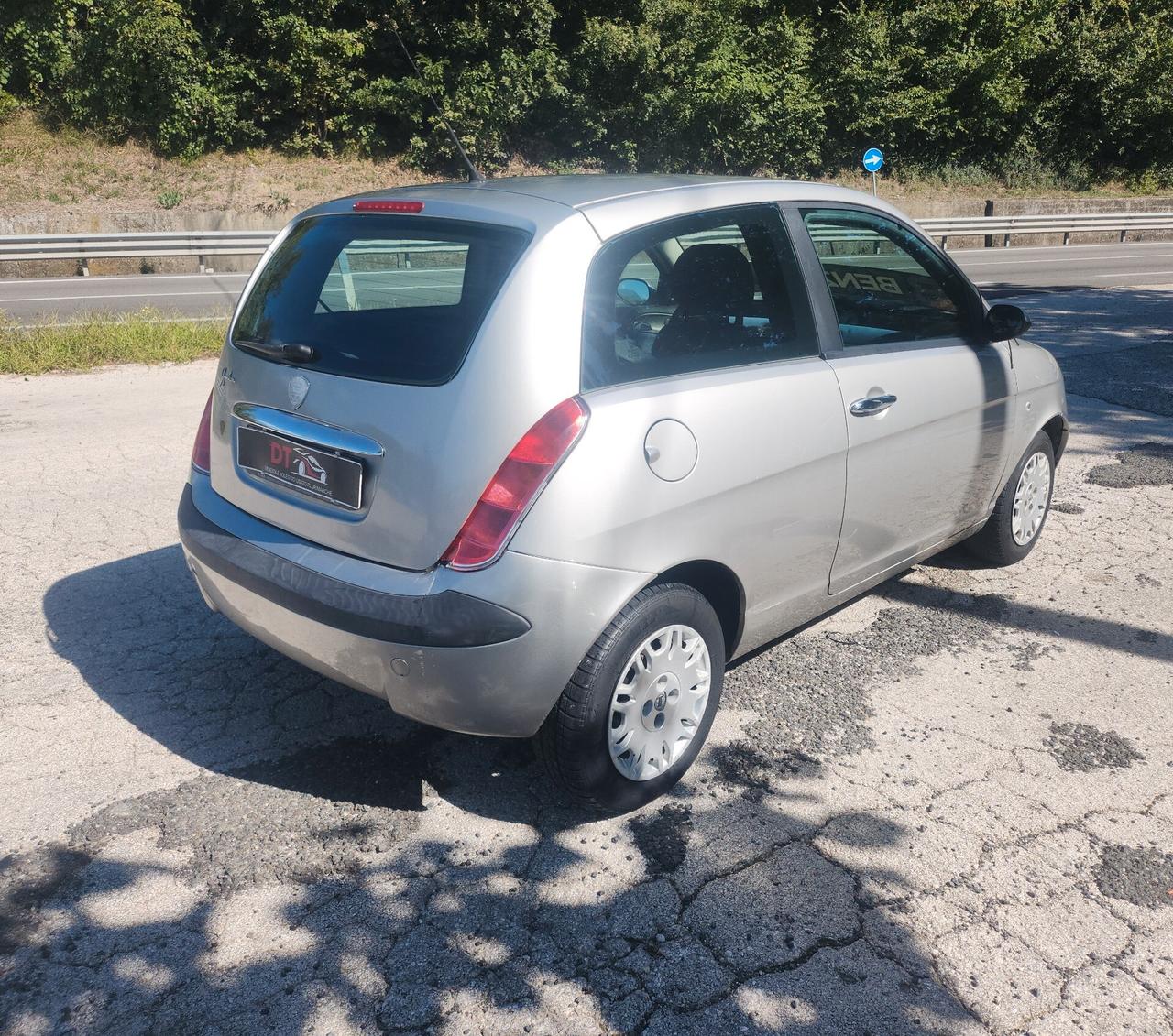 Lancia Ypsilon 1.2 BENZINA NEOPATENTATI